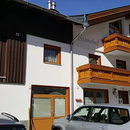 Stanahof Habitación en casa particular