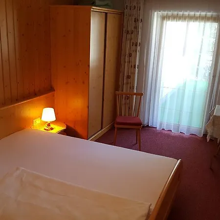 Stanahof Habitación en casa particular